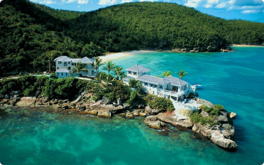 Pianificare la tua vacanza ad Antigua e Barbuda: consigli di viaggio e indispensabili.