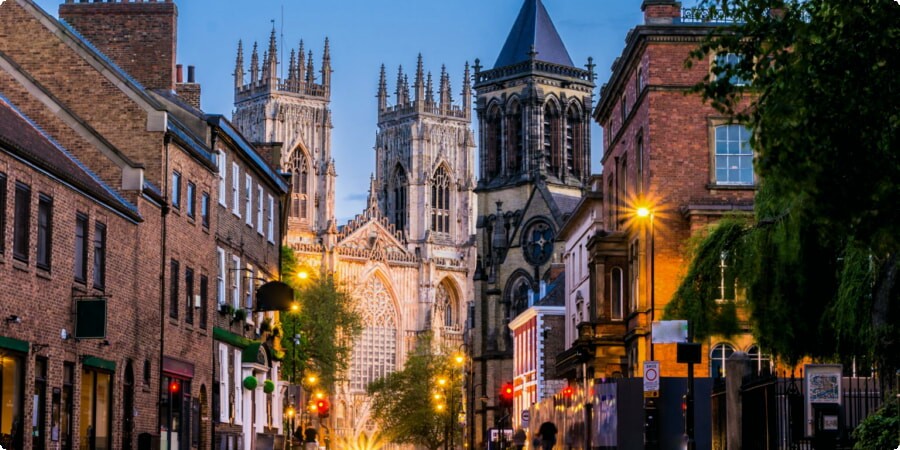 York a piedi: un tour a piedi attraverso l'incantevole città dell'Inghilterra