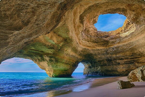 Benagil Deniz Mağarası