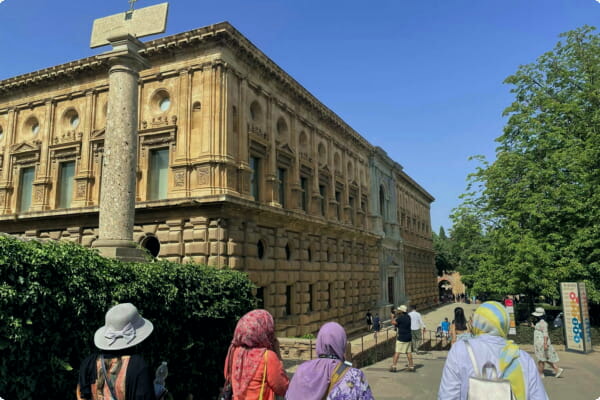 Elhamra Müzesi